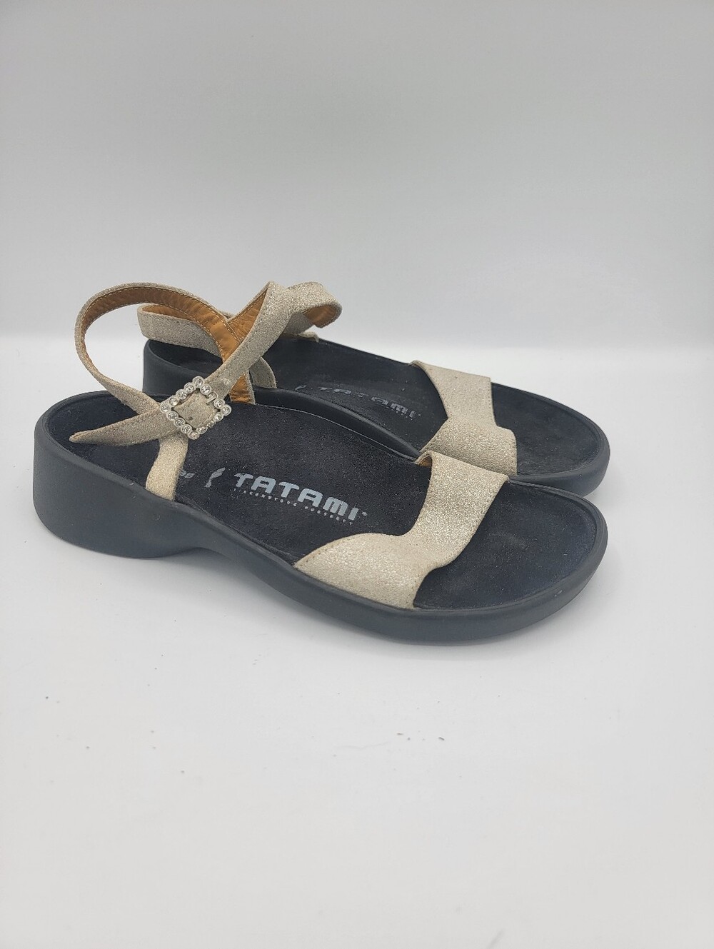 Tatami Women's Shimmery Gold Slingback Sandals
